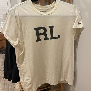 RL tee